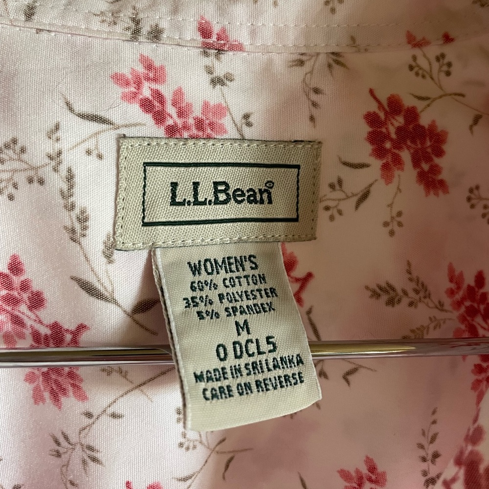 L.L. Bean light pink wildflower pattern button down - Picture 7 of 7